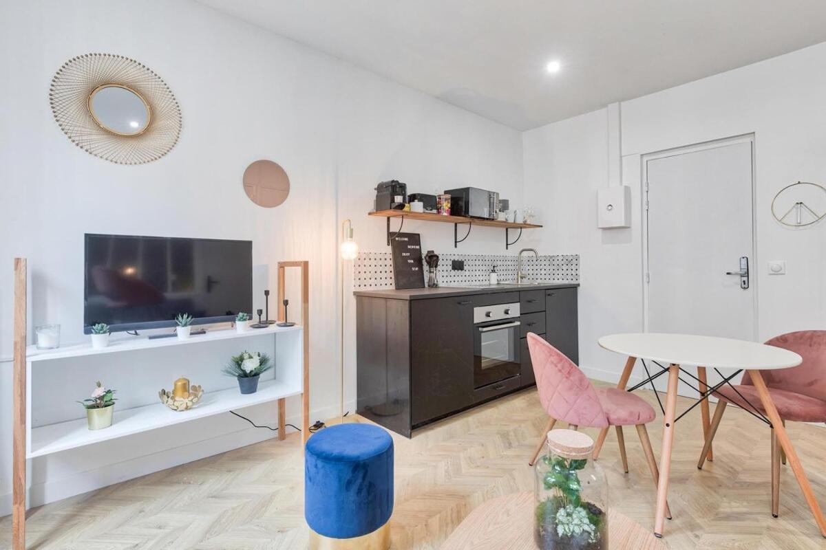 Appartement Cosy Proche Arc De Triomphe - 4P París Exterior foto